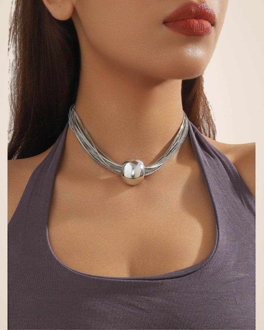 Collier court multirang à boule argentée | Confiamour