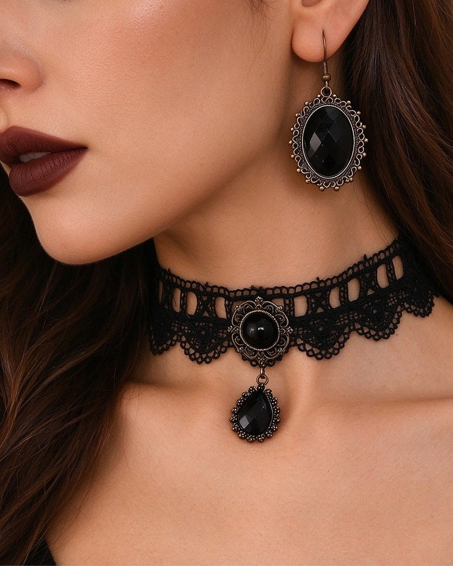 Parure choker en dentelle noire et boucles d'oreilles pierre noire | Confiamour